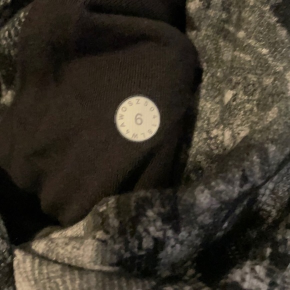 Lululemon scuba hoodie - Picture 5 of 7